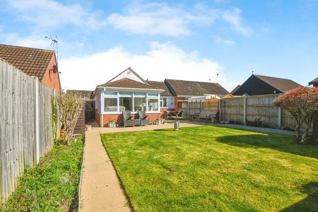 2-bed bungalow on 4, Woolwich Road, Essex, £230,000