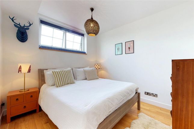 2 Bed Flat For Sale In Kingsland Road Shoreditch London E2 Zoopla