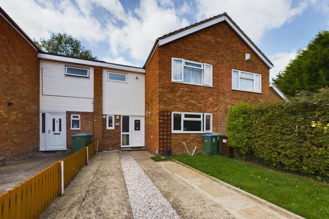 Terraced house for sale in Tamar Close, Hawkslade, Aylesbury