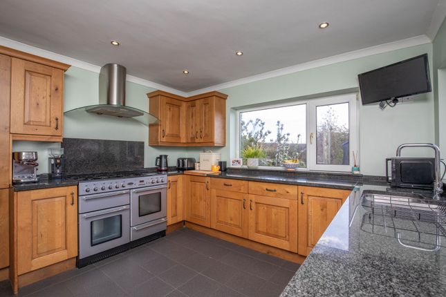 55 Parc-y-Bryn, Cardiff photo 3