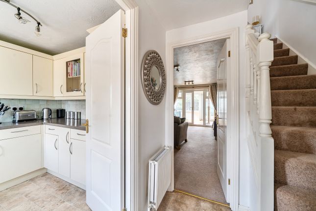17, Rawdon Way, Oxfordshire photo 3