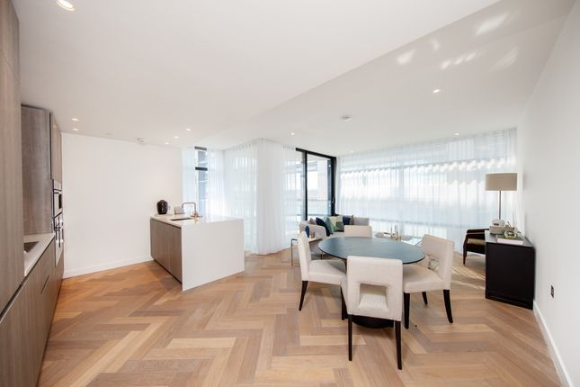 Flat for sale in Principal Place, Shoreditch