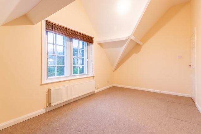 Flat 7 One Oak, 20, Parish Ghyll Drive, West Yorkshire photo 4