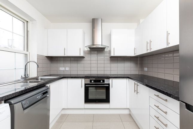 1 Beaufort Place, St Helier photo 3