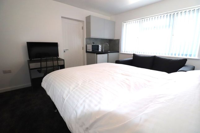 Room 7, 7, Berkeley Crescent, Dartford photo 2
