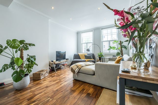 Thumbnail Flat to rent in Cosway Street, London