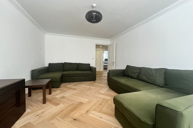 3, Compton Street, Eastbourne photo 4