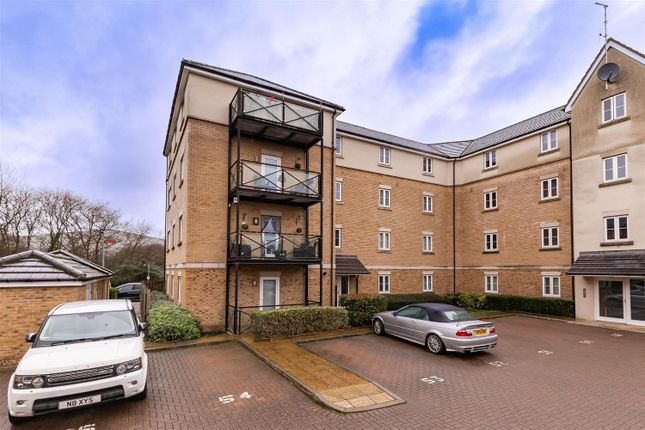 Flat for sale in Blenheim Square, North Weald, Epping