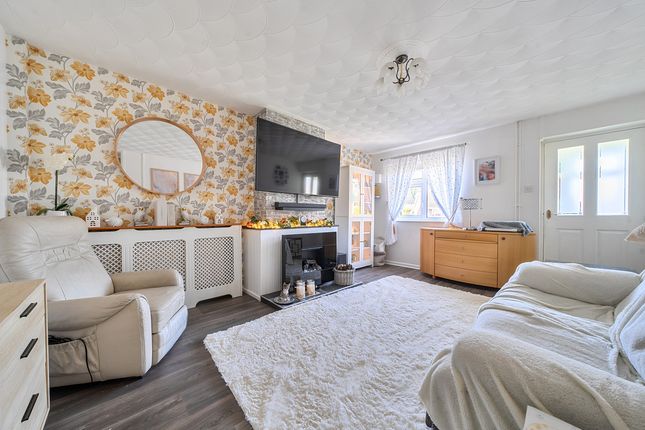 15, Tamblin Avenue, Dobwalls photo 2