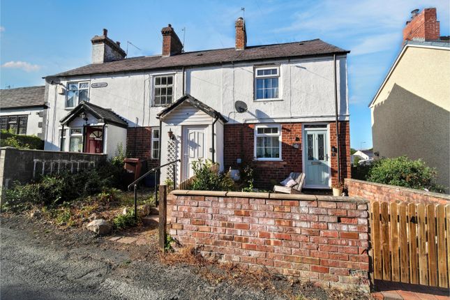 1-bed terraced on 3, Railway Terrace, Wrexham, £30,000