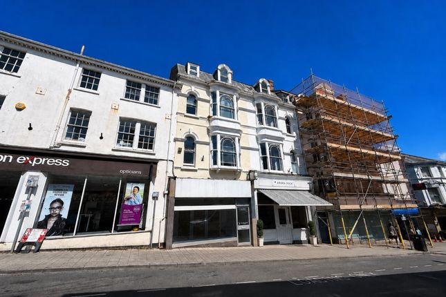 7-bed house on 80 High Street, Bideford, £225,000