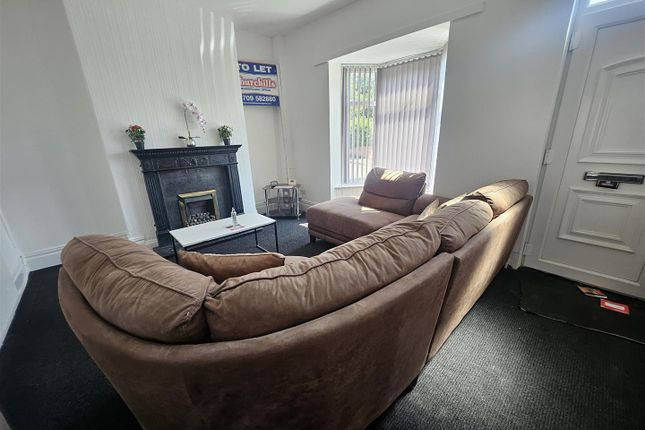 4, Hampden Road, Mexborough photo 4