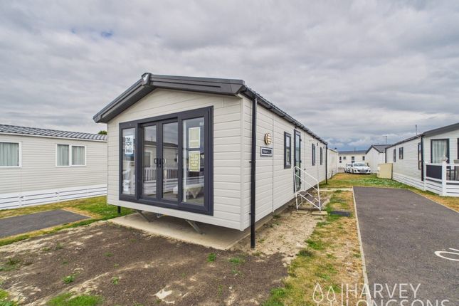 2-bed caravan on Rye Harbour Coastal and Country Park, Rye, £149,995