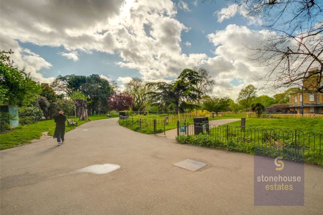 Flat for sale in Stoke Newington Church Street, Hackney, London