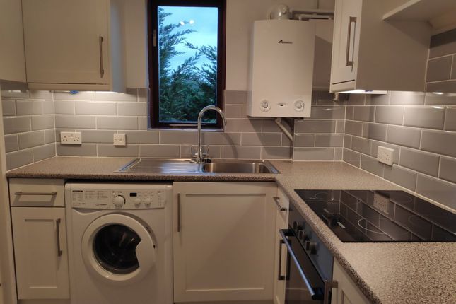 11 The Mews, Croydon Road, Reigate photo 2