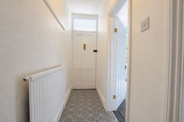 132, Wellingborough Road, Rushden photo 4