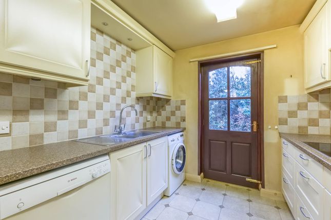 Flat 27, Eaveslea New Road, Carnforth photo 4