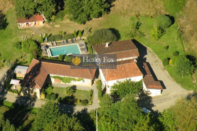 Farmhouse for sale in Marciac, Midi-Pyrenees, 32230, France