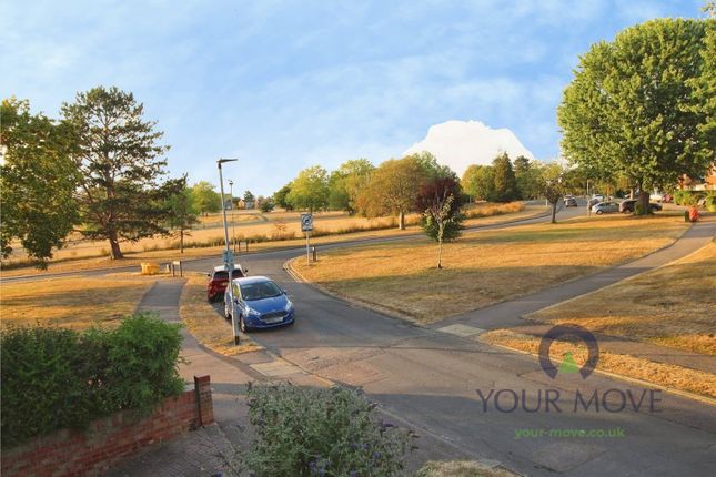 5, Woodcote, Bedfordshire photo 4
