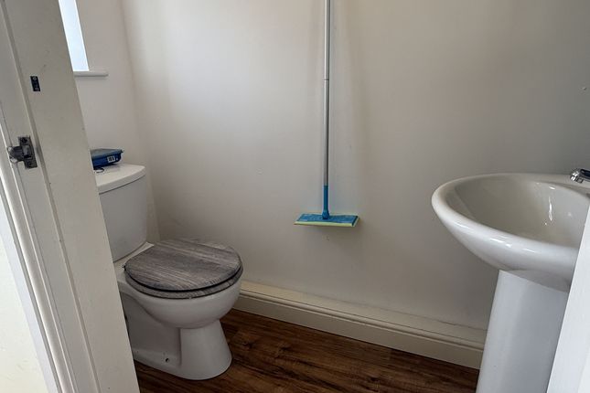 34a, High Street, Goole photo 5