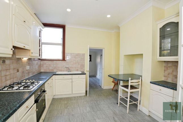 46 Ranelagh Gardens, Ilford photo 4