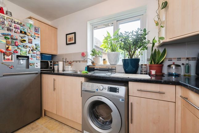 Flat 8, Kelly Court, Coxford Road, Southampton photo 3
