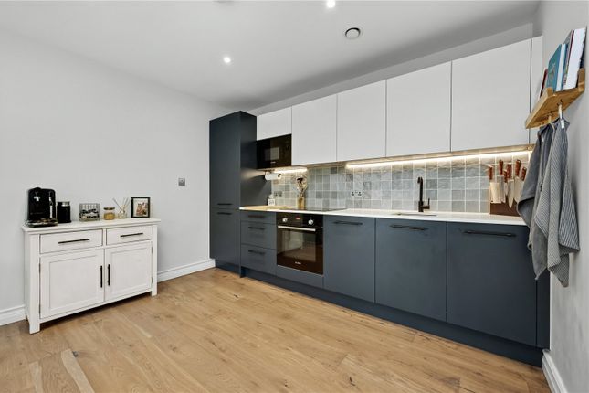Flat for sale in Littleworth Road, Esher, Surrey