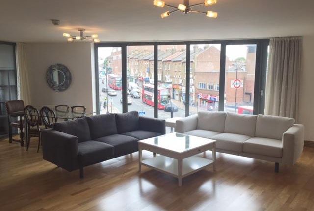 Thumbnail Flat to rent in 207 High Road Wood Green, London