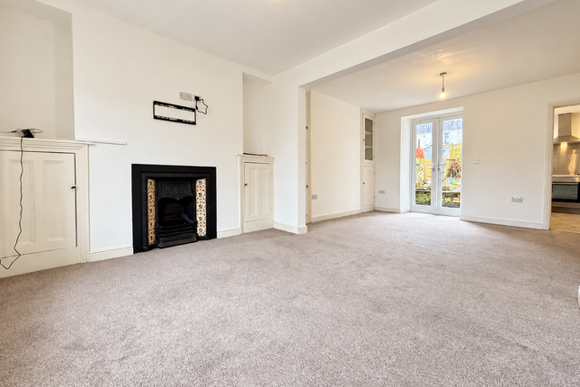 29 Llewelyn Street, Aberdare photo 2