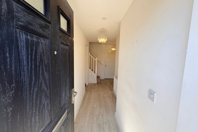 38 Awel Y Mor, Swansea photo 4