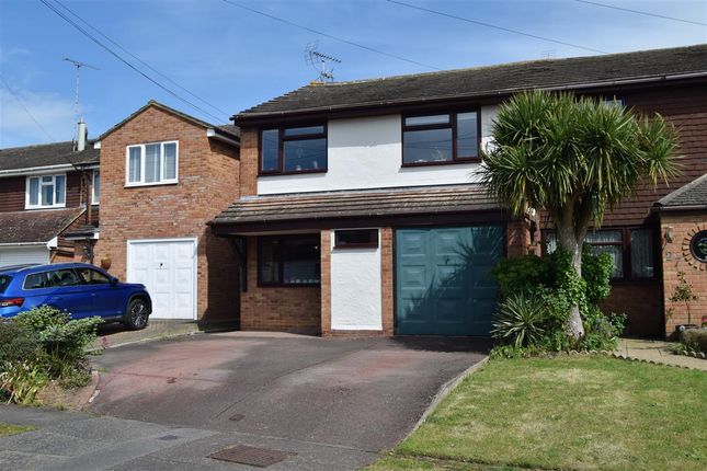 Property for sale in The Ridings, Great Baddow, Chelmsford