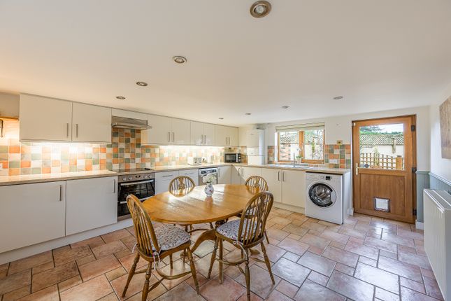 Cherrytree Cottage, Newport photo 3