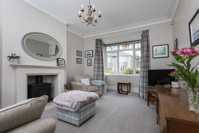 122, Laund Road, Huddersfield photo 3
