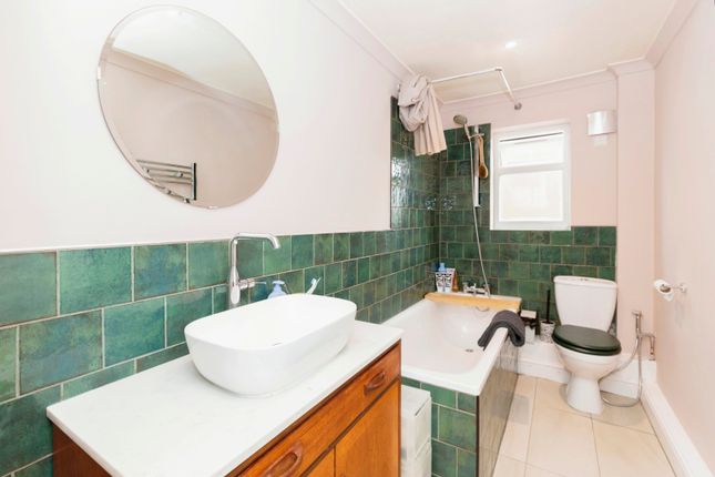Flat for sale in 10 Aylmer Road, London