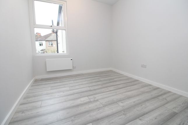 Flat to rent in The Brent, Dartford