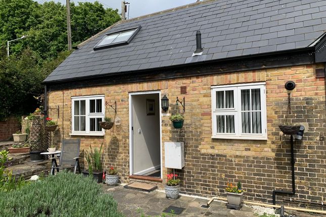Thumbnail Cottage to rent in Vicarage Street, St Peters