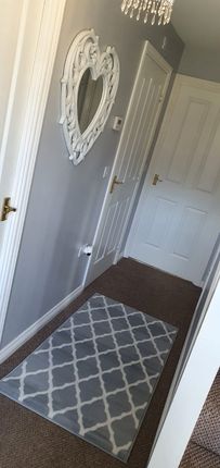 32, Generation Place, Consett photo 4