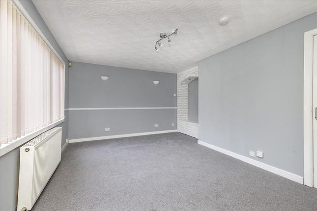 3 Finlay Place, Mayfield, Dalkeith photo 4