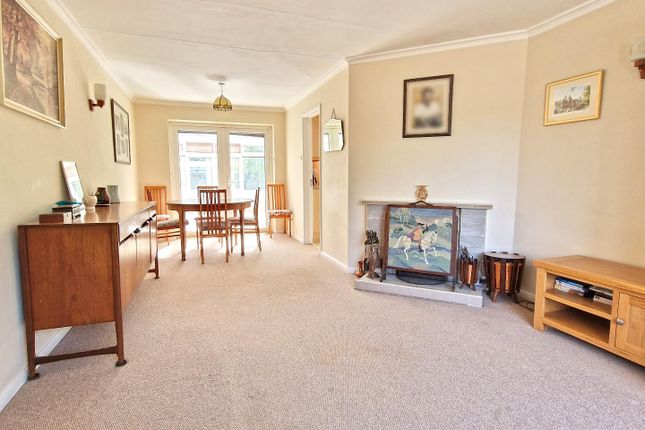 2, Park Close, Bicester photo 2