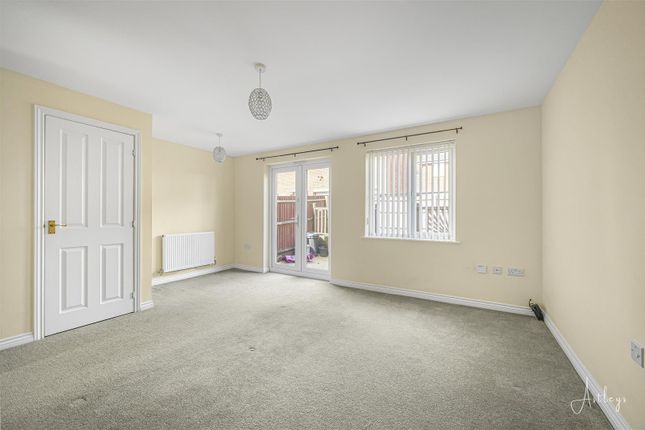 62, Marcroft Road, Swansea photo 3