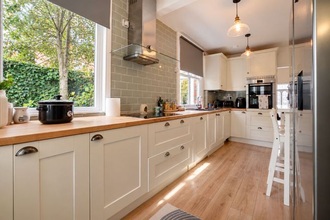 3 Adderley Road, Leicester photo 3