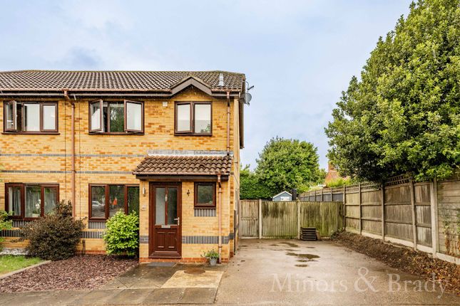 Semi-detached house for sale in Westfield Road, Brundall