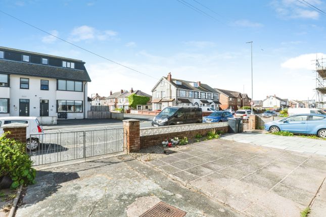 3 Manor Court, Beach Road, Thornton-Cleveleys photo 2