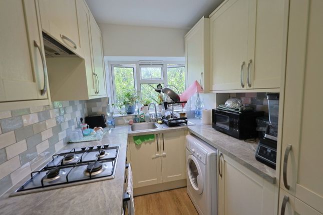 42 Danes Court, North End Road, Wembley photo 2