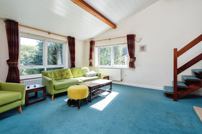 Thumbnail Bungalow for sale in Maryhill Close, Kenley