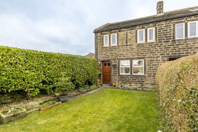 End terrace house for sale in Chapelgate, Scholes, Holmfirth