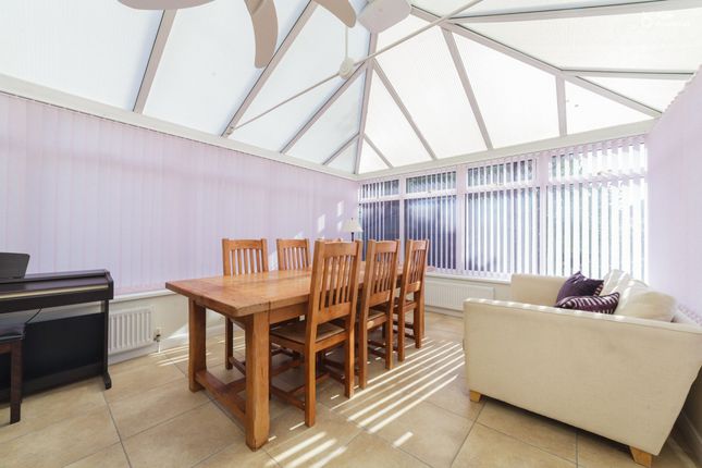 15 Hilltop Rise, Isle Of Man photo 3