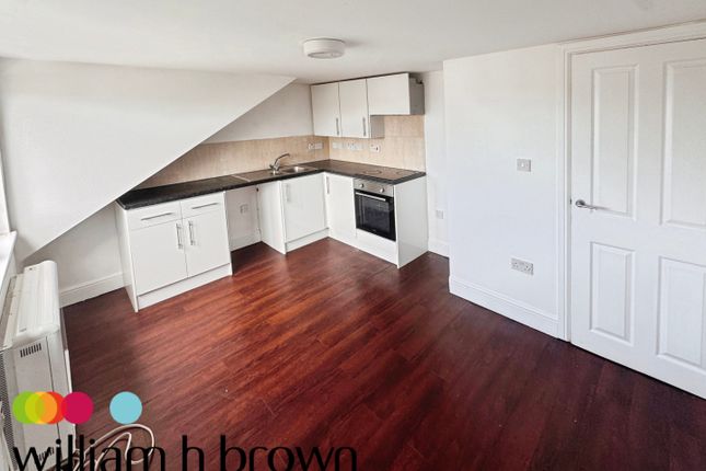 Flat 6, 11, Carnarvon Road, CLACTON-ON-SEA photo 2