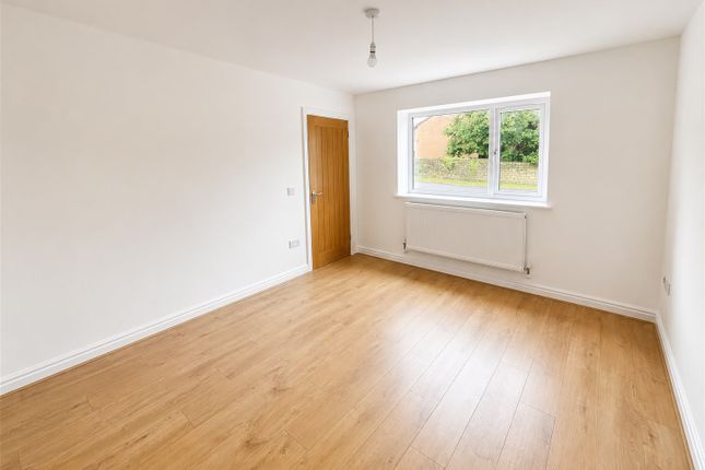 The Gables, 55 Bradford Road, Bradford photo 3