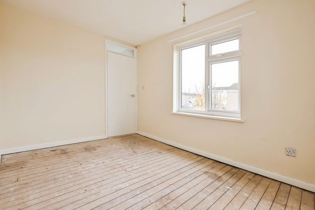 15, Corncrake Drive, West Midlands photo 3